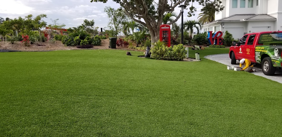 Artificial Grass Landscaping - Landscaping Artificial Grass